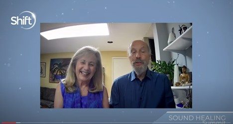 The Humming Effect: Discover Your Most Powerful Healing Sound – Interview with Andi & Jonathan Goldman